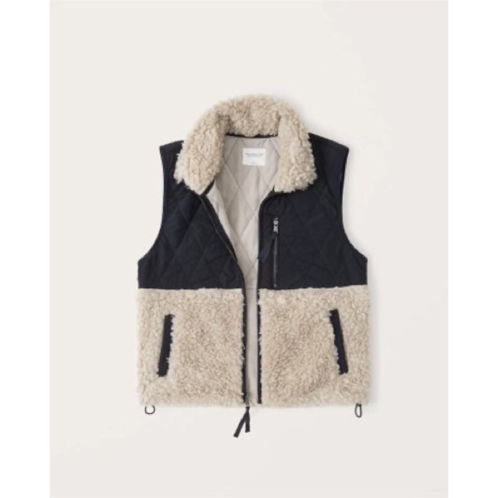 A&F (EUC) | Colorblock Sherpa Quilted Soft Collection Oversized Vest Jacket